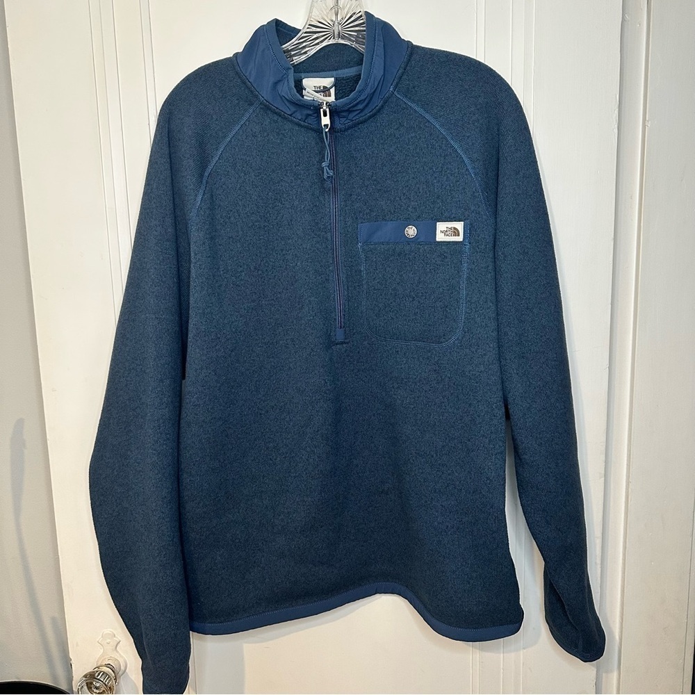 The North Face Men's Gordon Lyons Quarter Zip Blue Sweater